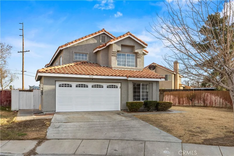 1846 Newgrove St, Lancaster, CA 93535