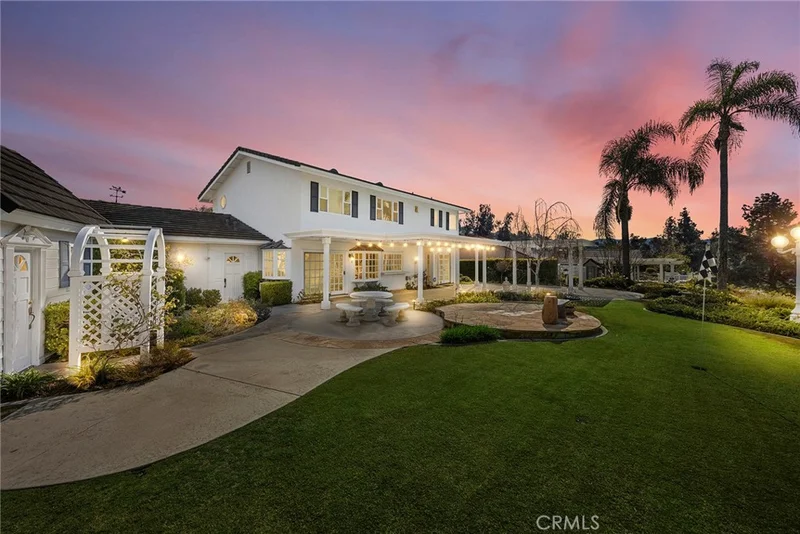 6151 Country View, Yorba Linda, CA 92886