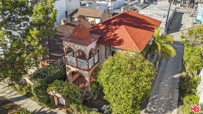 1223 Cabrillo Avenue, Venice, CA 90291