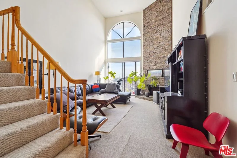 10475 Eastborne Avenue Ph 303, Los Angeles, CA 90024