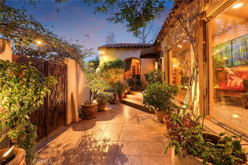 414 E Alhambra Road, Alhambra, CA 91801