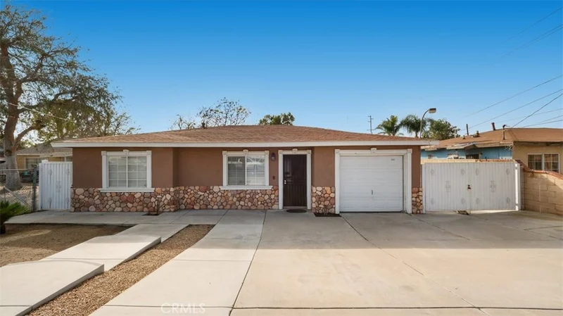 18519 Orange Street, Bloomington, CA 92316