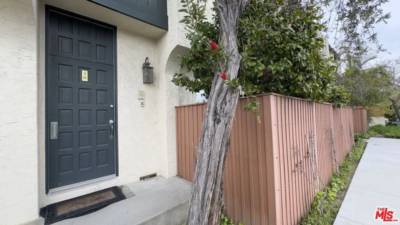 11260 Overland Avenue 2D, Culver City, CA 90230