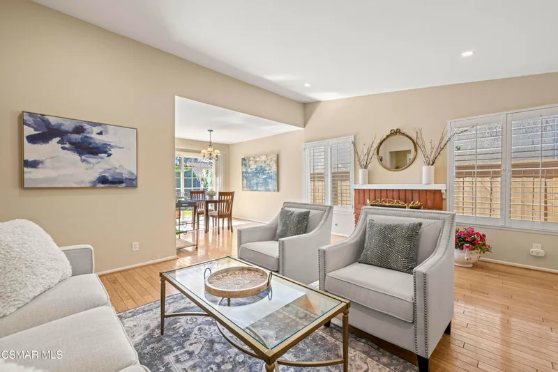1244 Heatherview Drive, Oak Park, CA 91377