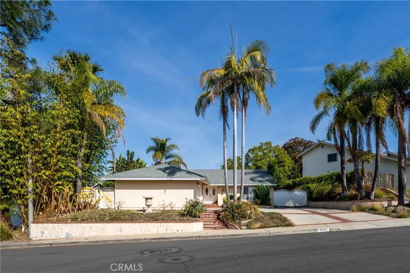 25981 Cordillera Drive, Mission Viejo, CA 92691