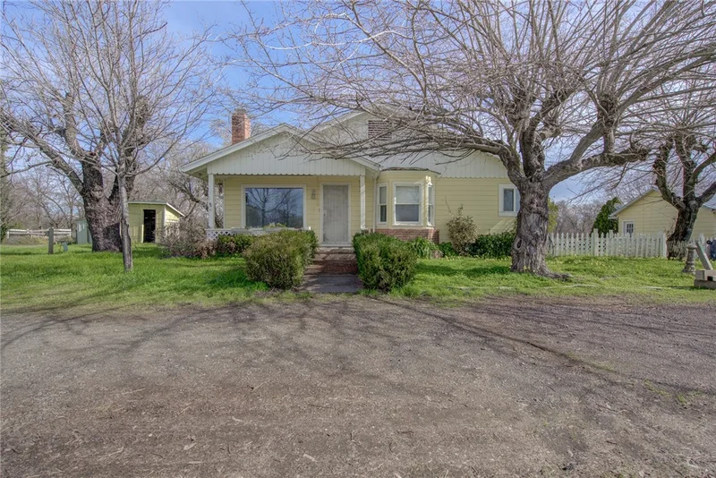 25369 S Center Street, Los Molinos, CA 96055