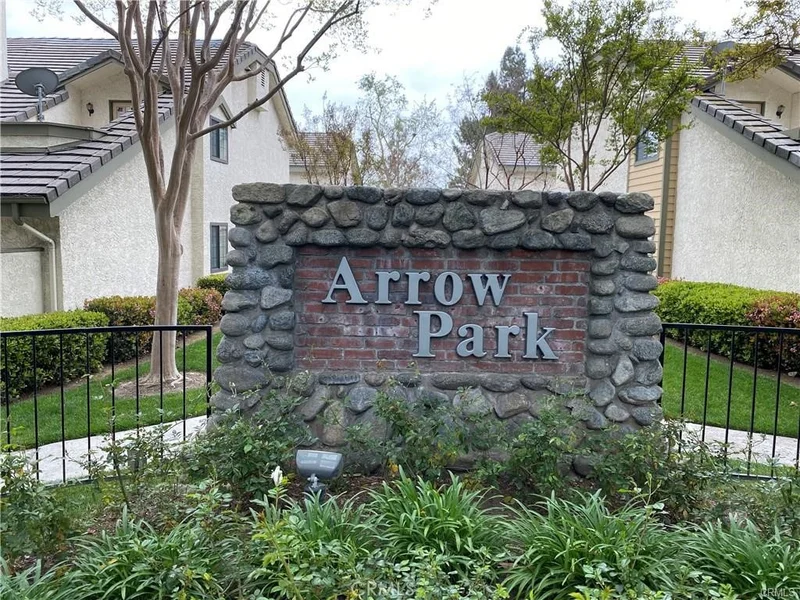 914 W Arrow D, Upland, CA 91786