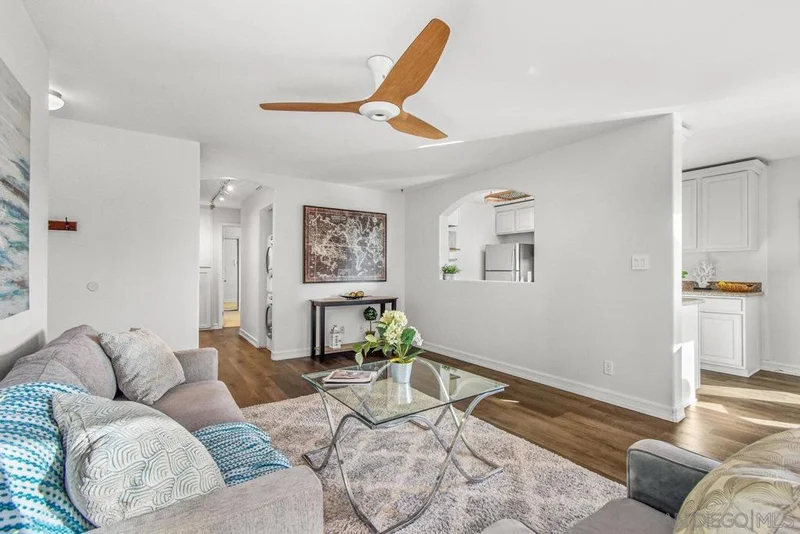 4111 Illinois St 201, San Diego, CA 92104