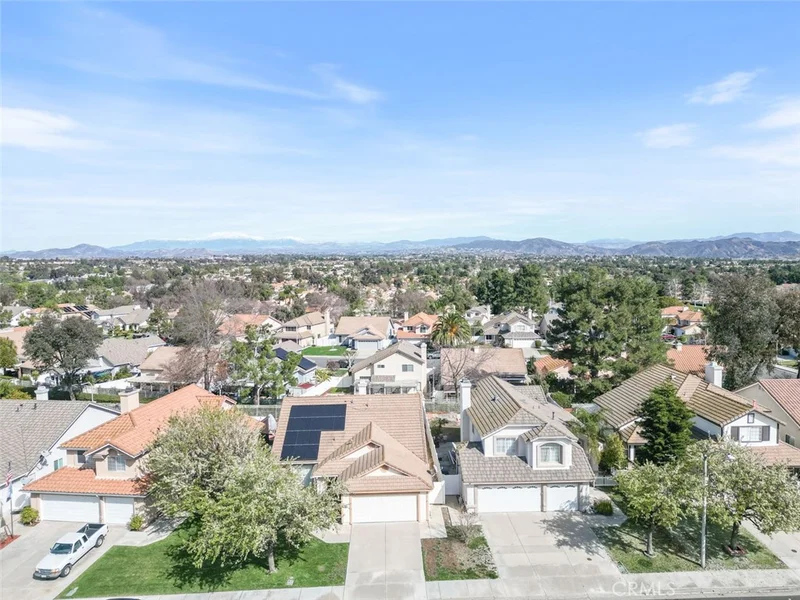 43210 E Corte Almonte Place, Temecula, CA 92592