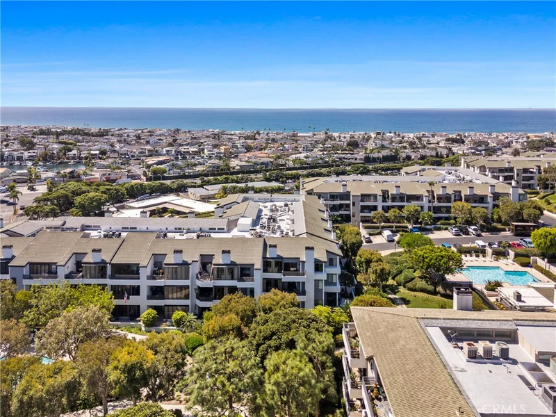 230 Lille Lane 216, Newport Beach, CA 92663