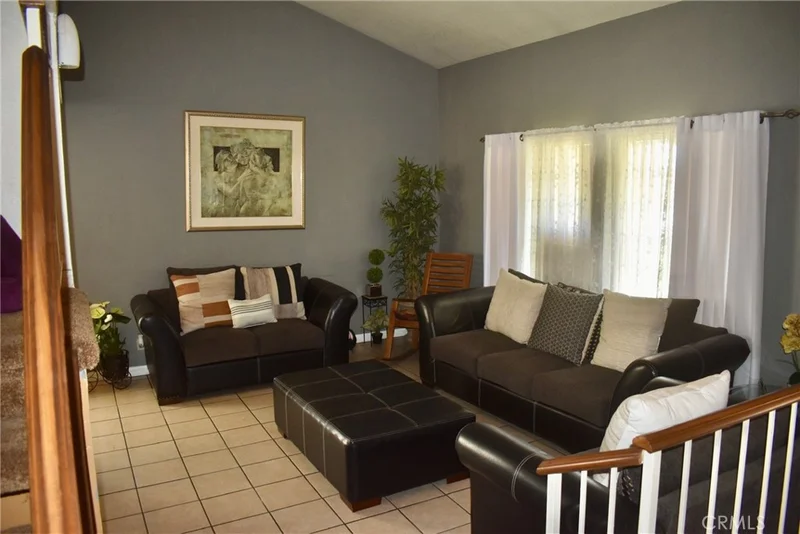 1041 E Riverside Drive, Ontario, CA 91761