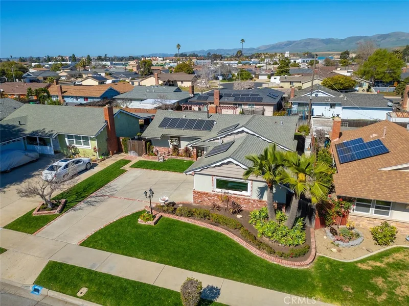 423 E Grant Street, Santa Maria, CA 93454