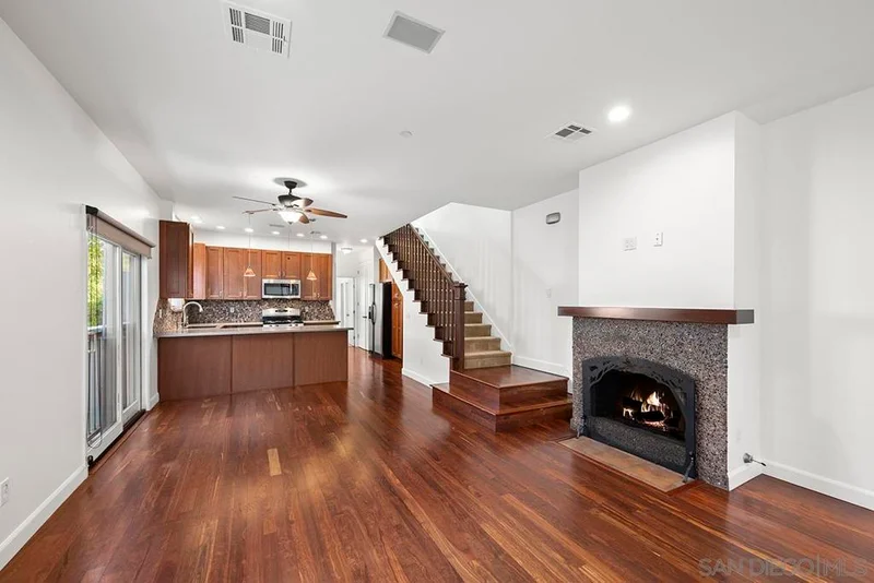 4563 Cleveland Ave, San Diego, CA 92116