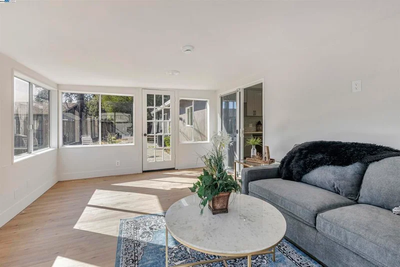 103 Crescent Ct, Vallejo, CA 94591