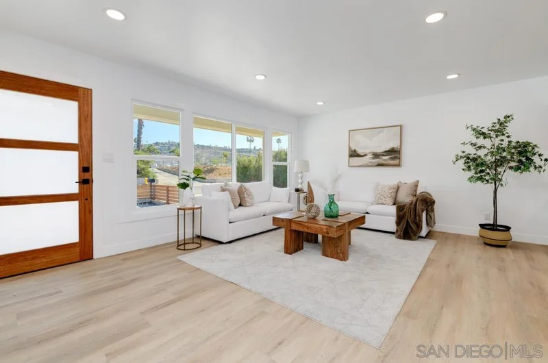 4268 Olive Avenue, La Mesa, CA 91941