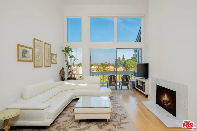 4346 Redwood Avenue A306, Marina Del Rey, CA 90292