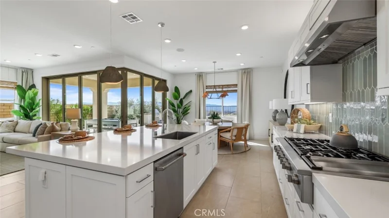 29462 Corte Halcon, Valencia, CA 91354