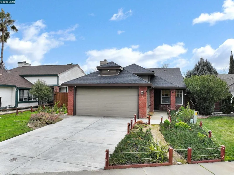 8236 Cashel Way, Sacramento, CA 95829