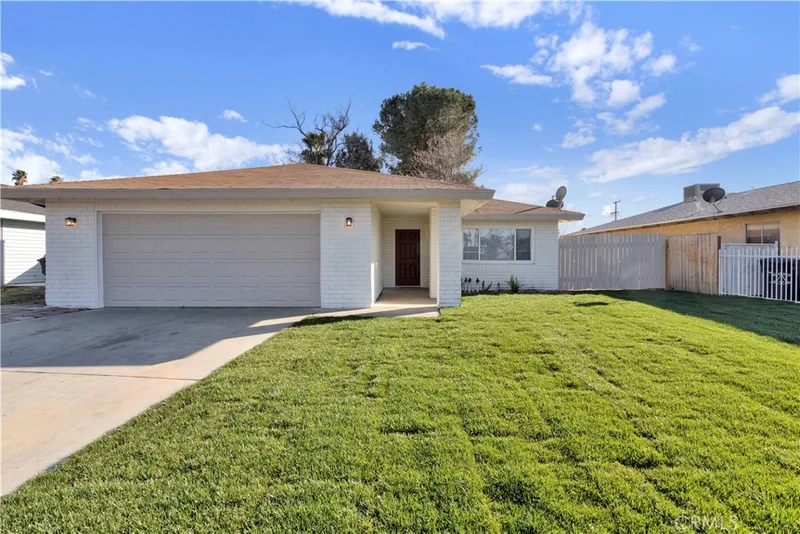 785 Val Monte Drive, Hemet, CA 92543