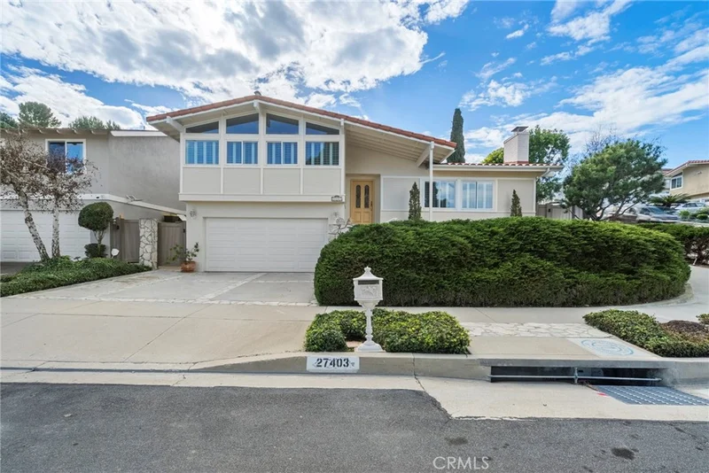 27403 Larchbluff Drive, Rancho Palos Verdes, CA 90275