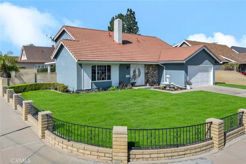 125 S Normandy Court, Anaheim, CA 92806