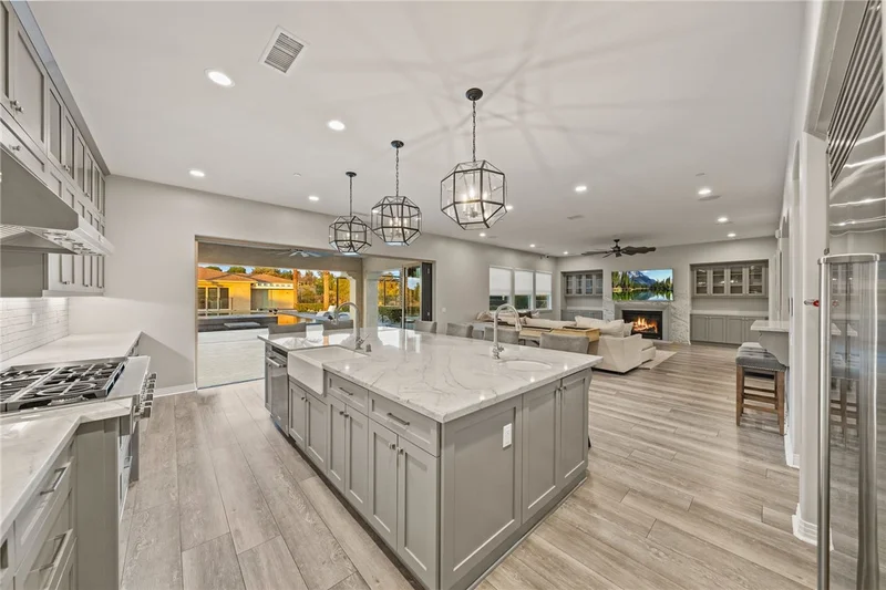 41779 Knoll Vista Lane, Temecula, CA 92592