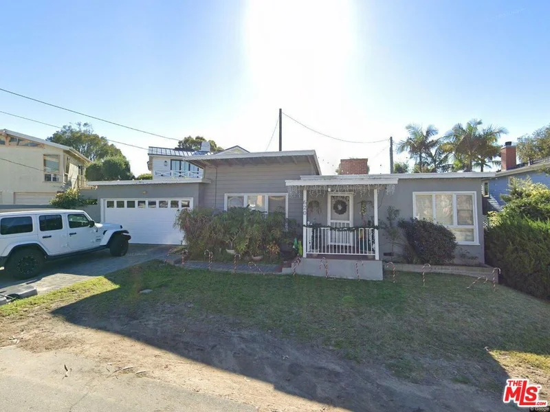 620 25th Street, Manhattan Beach, CA 90266