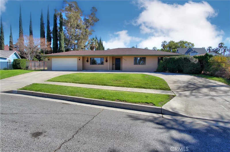 545 Norwood Street, Redlands, CA 92373