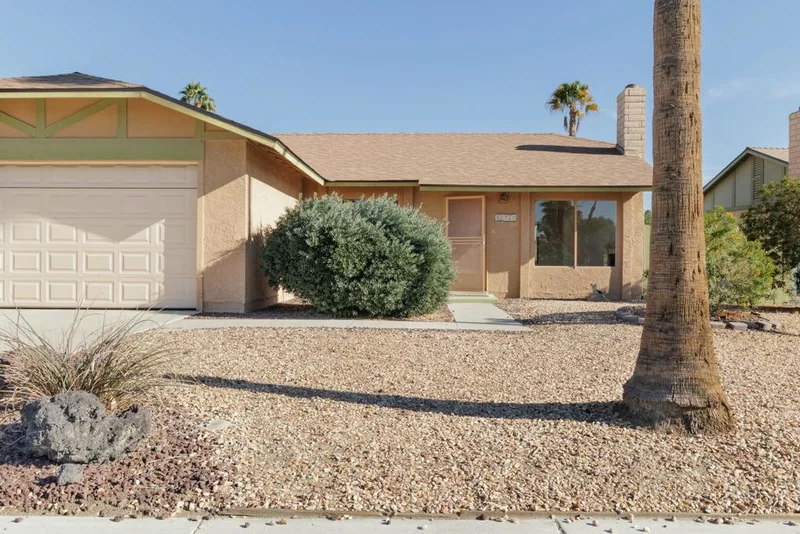 42720 Virginia Avenue, Palm Desert, CA 92211