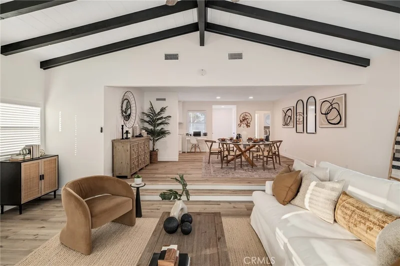 5510 W 142nd Place, Hawthorne, CA 90250