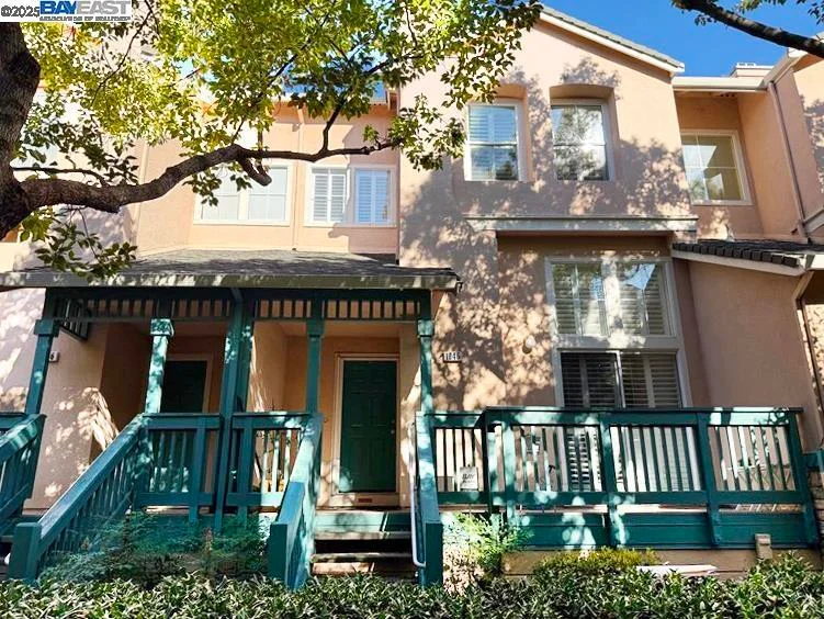 1046 Dolphin Cmn, Fremont, CA 94536