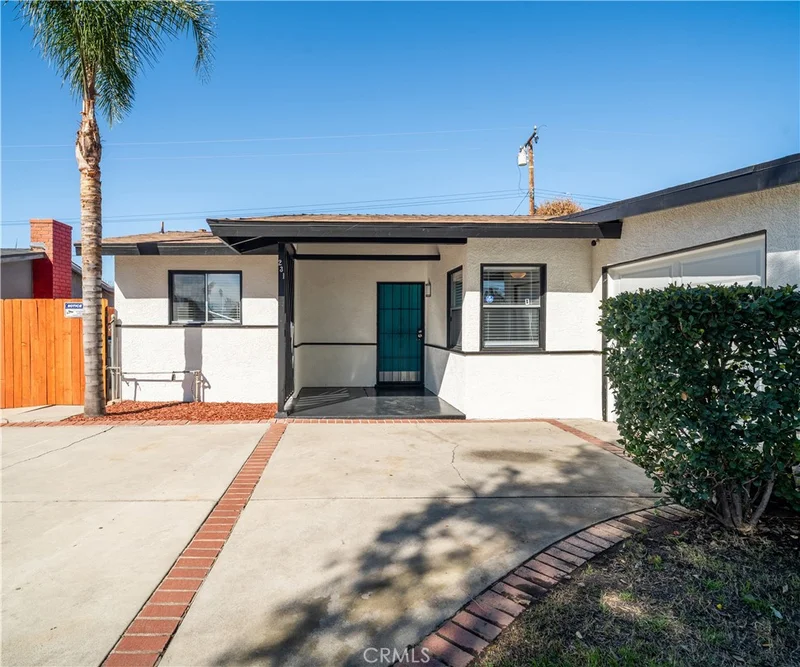 231 Hartzell Avenue, Redlands, CA 92374