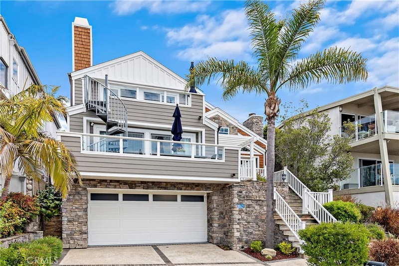 1020 La Mirada Street, Laguna Beach, CA 92651