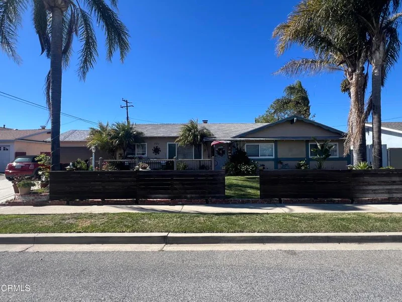 521 Louis Drive, Newbury Park, CA 91320