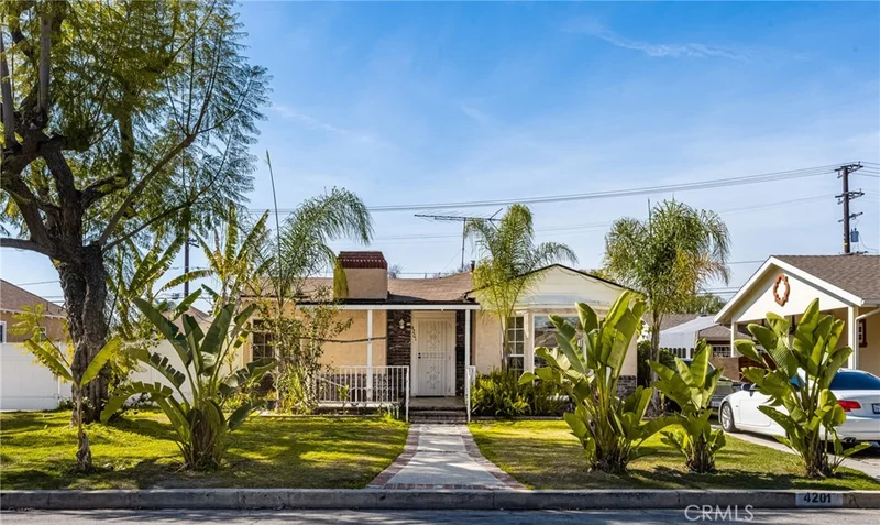 4201 Heather Road, Long Beach, CA 90808