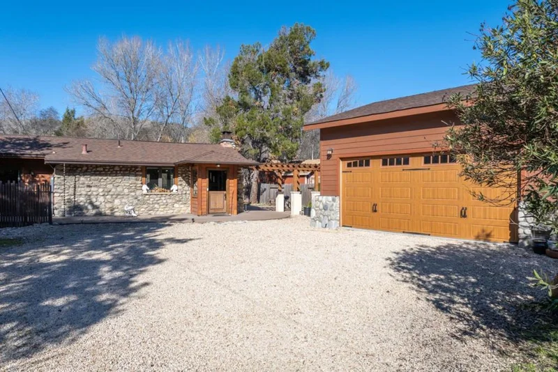 23 Calle De Los Helechos, Carmel Valley, CA 93924