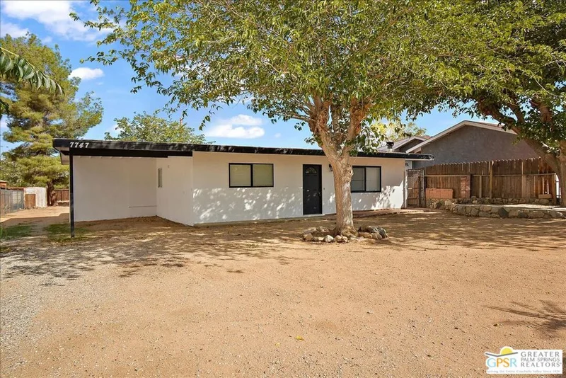 7747 Hopi Trail, Yucca Valley, CA 92284
