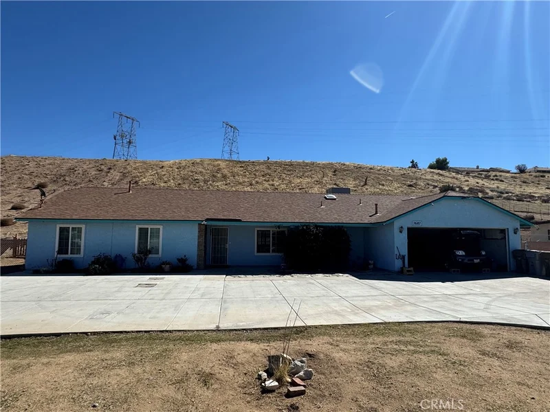 7687 Chase Avenue, Hesperia, CA 92345