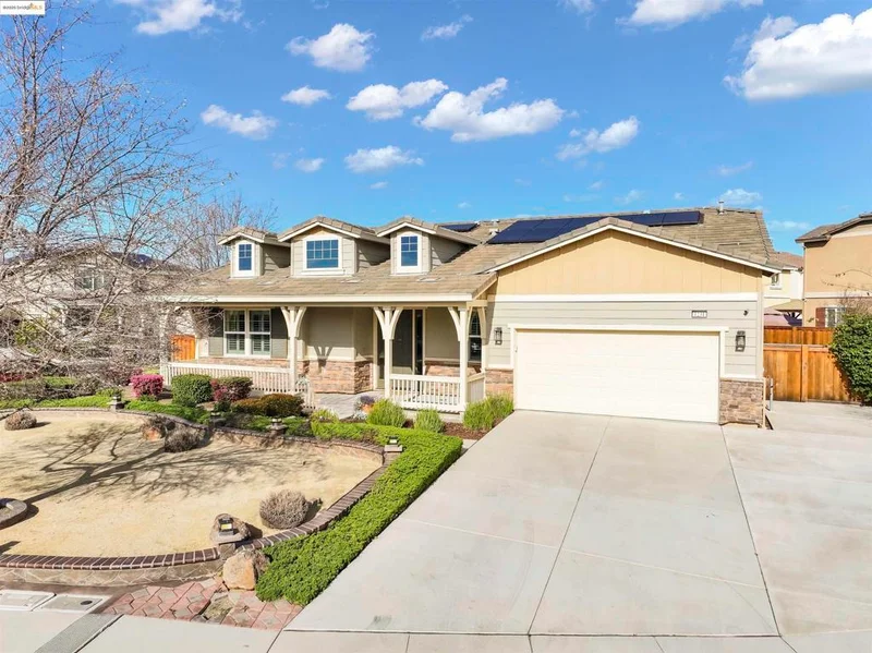 1231 Sierra Trail Road, Oakley, CA 94561-5243