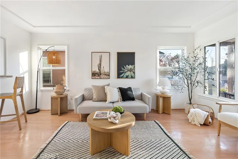 8916 Hildreth Avenue, South Gate, CA 90280