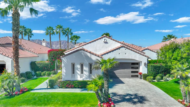 51629 Via Sorrento, La Quinta, CA 92253