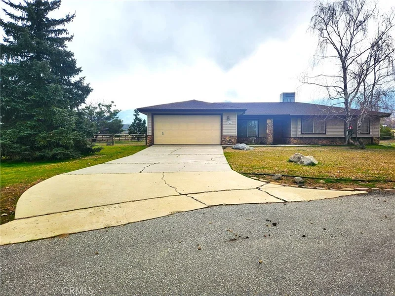 27440 Challedon Court, Tehachapi, CA 93561