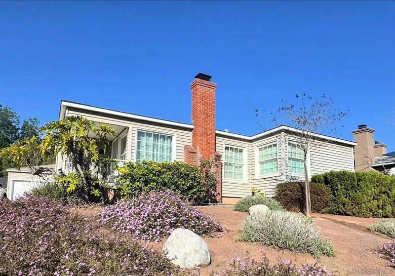 4550 Mataro Dr, San Diego, CA 92115