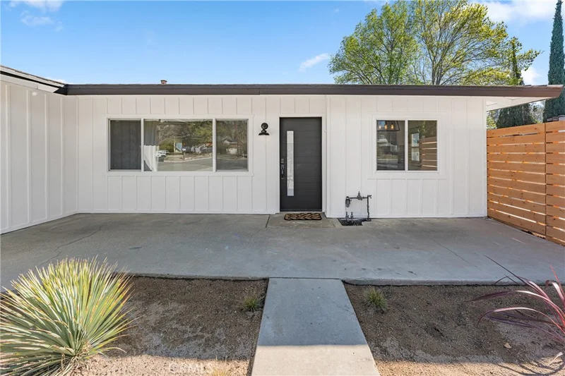 2748 W Williams Street, Banning, CA 92220