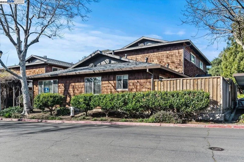 4138 Ravenwood Pl, Castro Valley, CA 94546