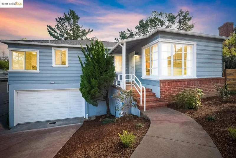 4320 Anderson Ave, Oakland, CA 94619