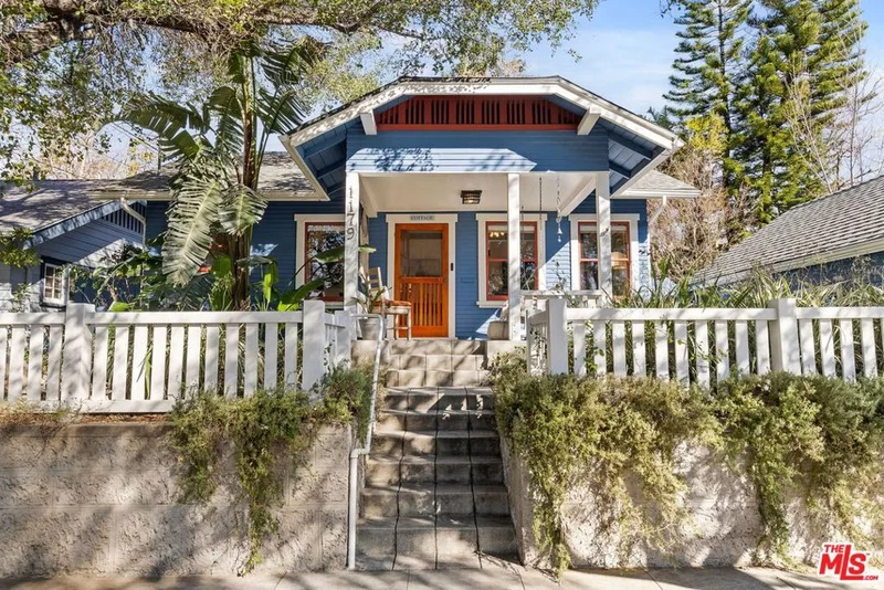 1179 E Claremont Street, Pasadena, CA 91104