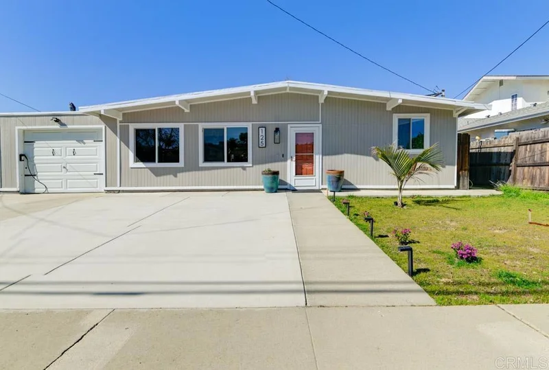 125 Frontier Drive, Oceanside, CA 92054