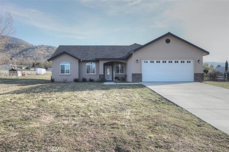 27484 Challedon Court, Tehachapi, CA 93561