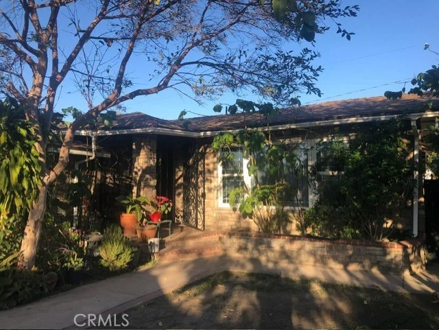 513 Wood Street, Santa Ana, CA 92703